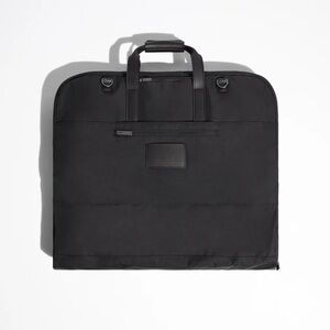 NWOT AWAY “The Garment Bag”